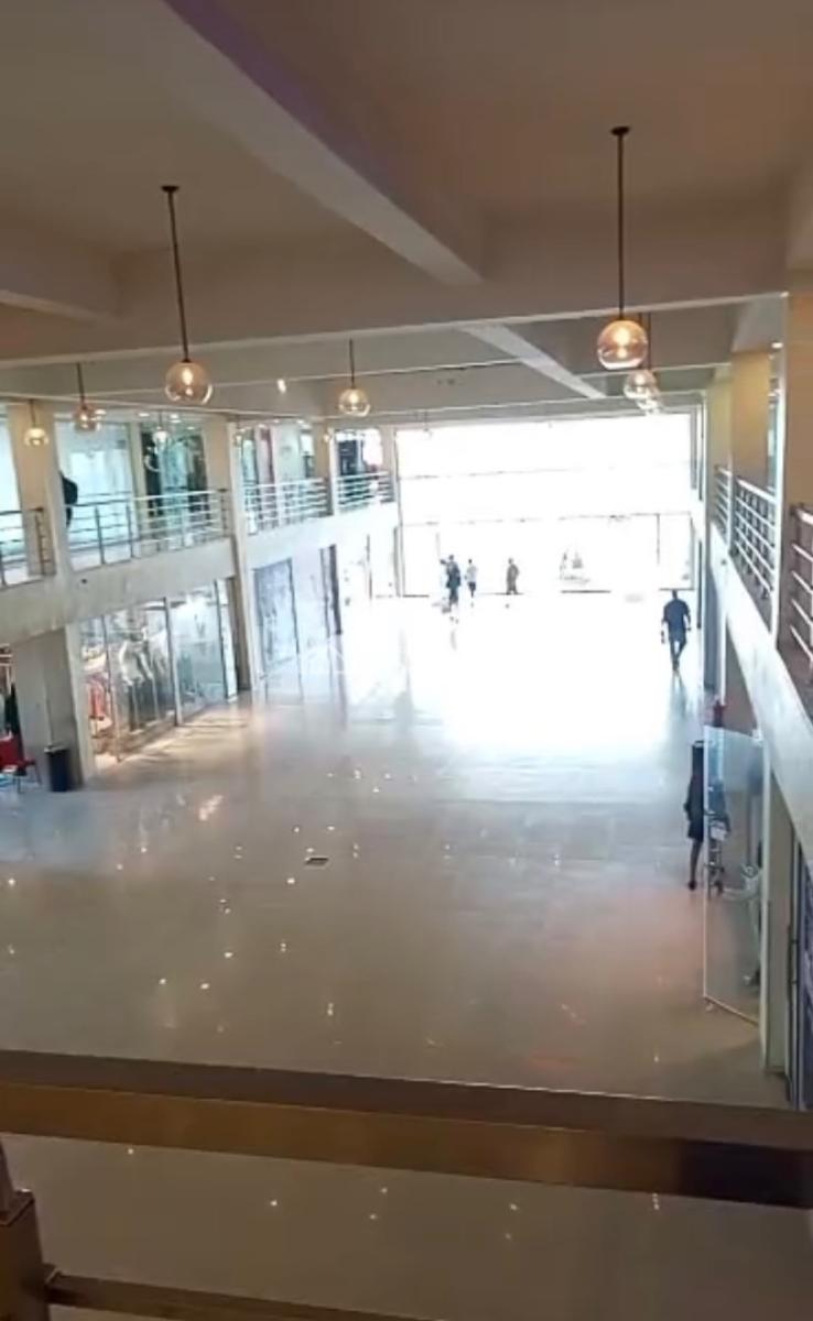 Shop, Chevron, Lekki, Lagos, Shop for Rent