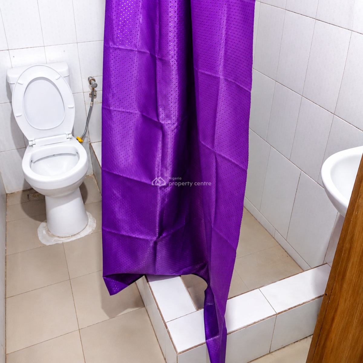 a Nice Furnished Room, Behind Kilimanjaro, Abraham Adasanya, Ajiwe, Ajah, Lagos, Self Contain (single Rooms) Short Let