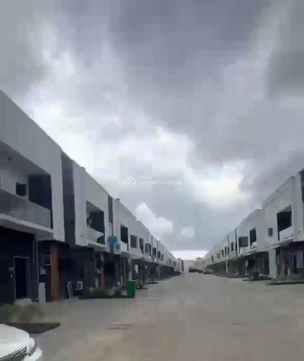 Luxury 2bedroom with Bq Comes with Swimming Po with Excellent Facility, Back of Blenco Estate, Sangotedo, Ajah, Lagos, Flat / Apartment for Rent