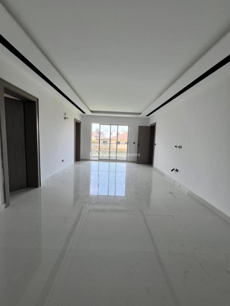 Exclusive 2 Bedroom Apartment with Pool, Gym & Elevator, Lekki Phase 1, Lekki, Lagos, Flat / Apartment for Sale