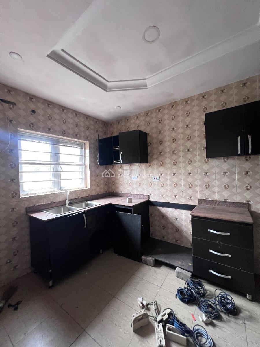 a Standard 4 Bedroom Duplex, Abraham Adesanya, Lekki Phase 2, Lekki, Lagos, Terraced Duplex for Rent