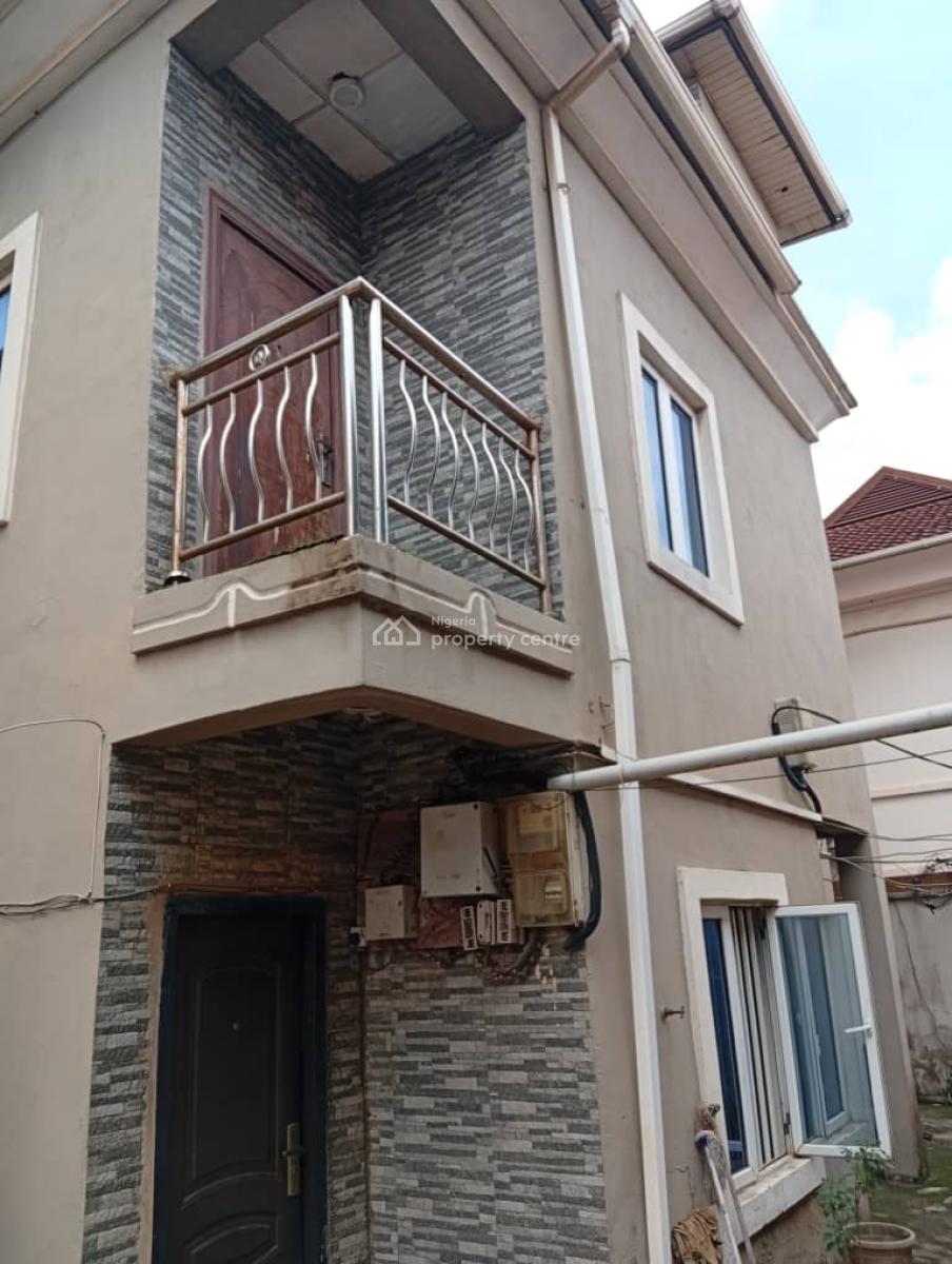 3 Bedroom Apartment (first Floor), Magodo Phase 1, Gra Phase 1, Magodo, Lagos, Flat / Apartment for Rent