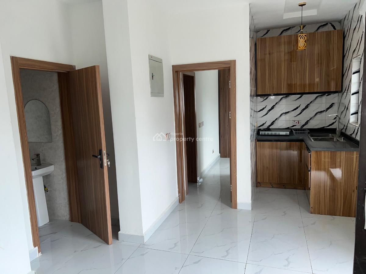 2 Bedroom Apartment with a Bq, Ikeja Gra, Ikeja Gra, Ikeja, Lagos, Flat / Apartment for Rent