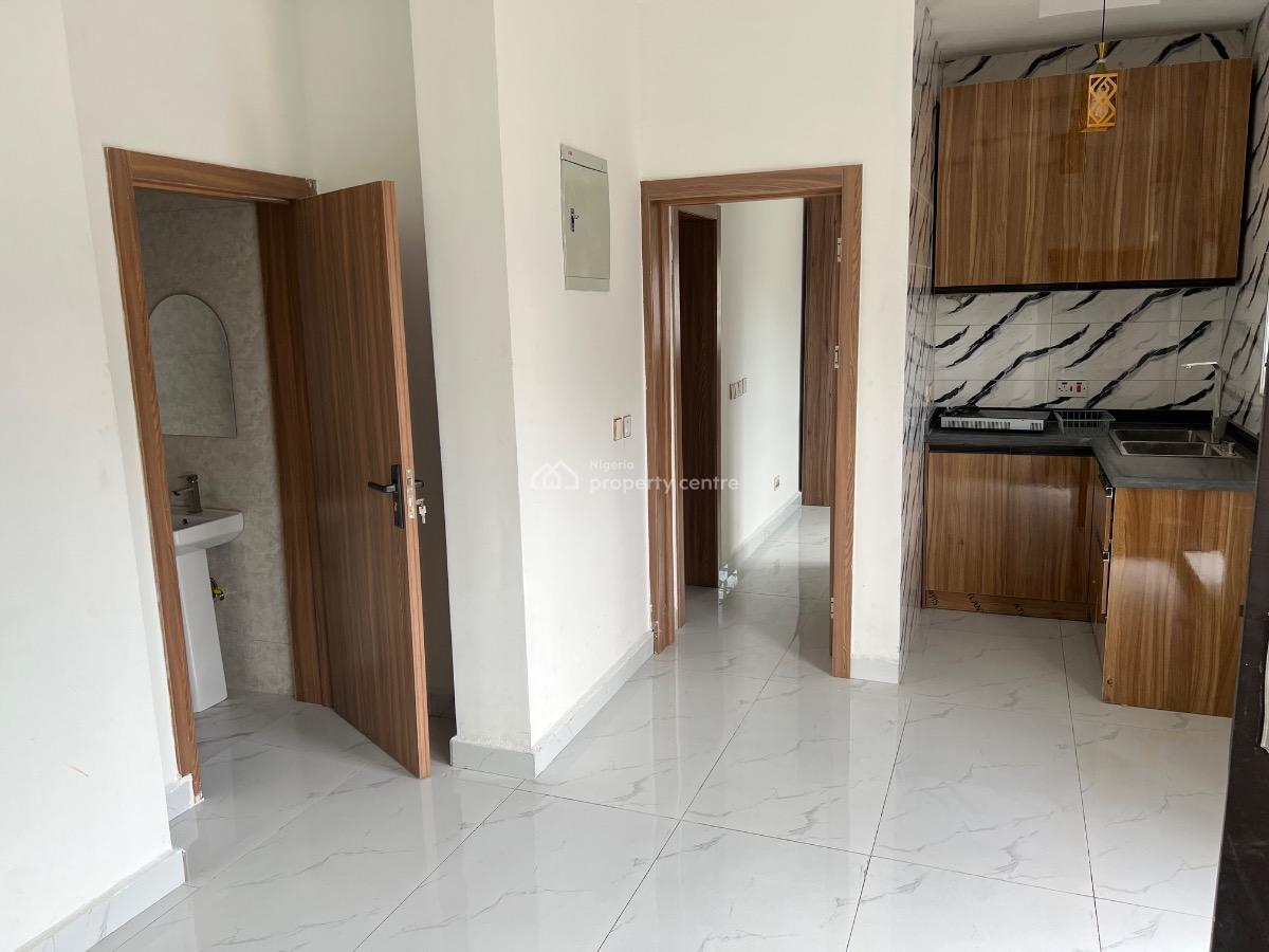 2 Bedroom Apartment with a Bq, Ikeja Gra, Ikeja Gra, Ikeja, Lagos, Flat / Apartment for Rent