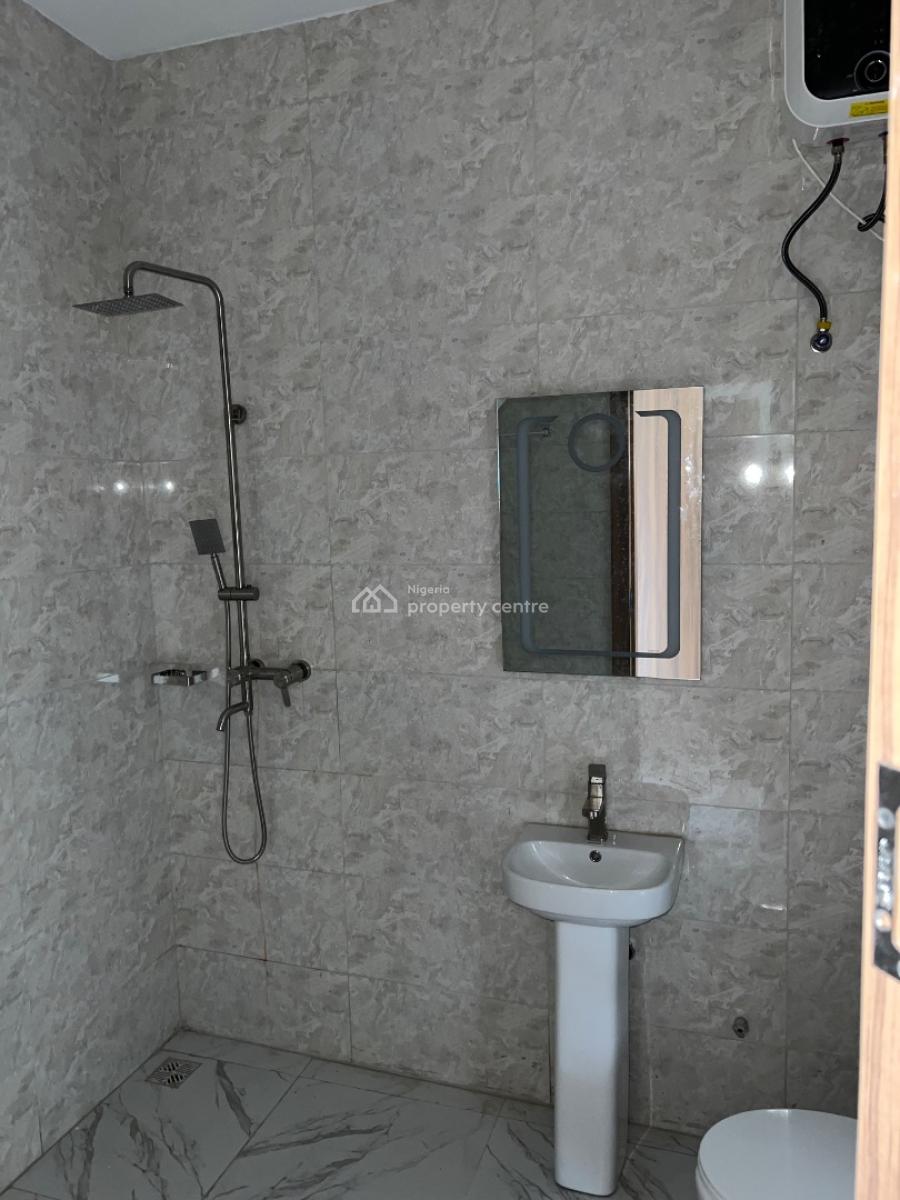 2 Bedroom Apartment with a Bq, Ikeja Gra, Ikeja Gra, Ikeja, Lagos, Flat / Apartment for Rent