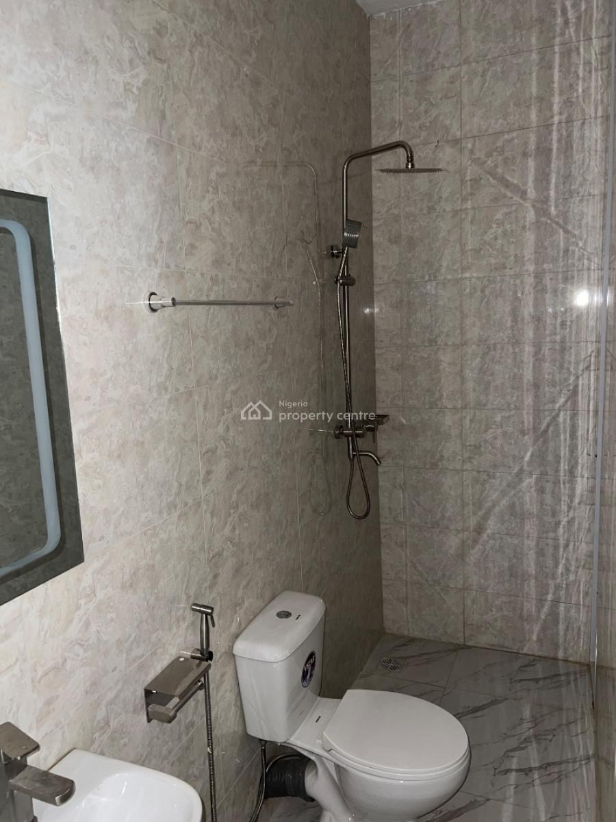 2 Bedroom Apartment with a Bq, Ikeja Gra, Ikeja Gra, Ikeja, Lagos, Flat / Apartment for Rent