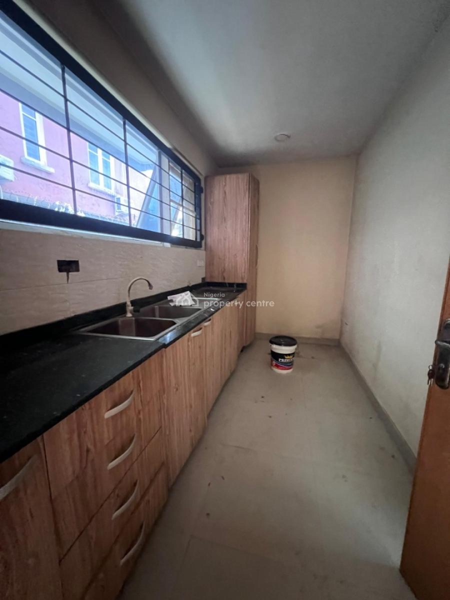 a Standard 2bedroom Duplex, Abraham Adesunya, Lekki Phase 2, Lekki, Lagos, Terraced Duplex for Rent