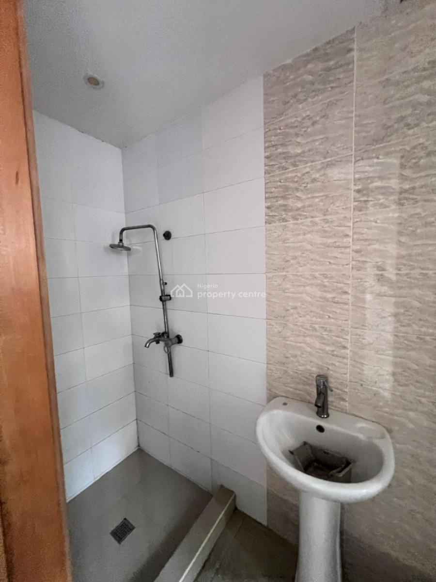 a Standard 2bedroom Duplex, Abraham Adesunya, Lekki Phase 2, Lekki, Lagos, Terraced Duplex for Rent