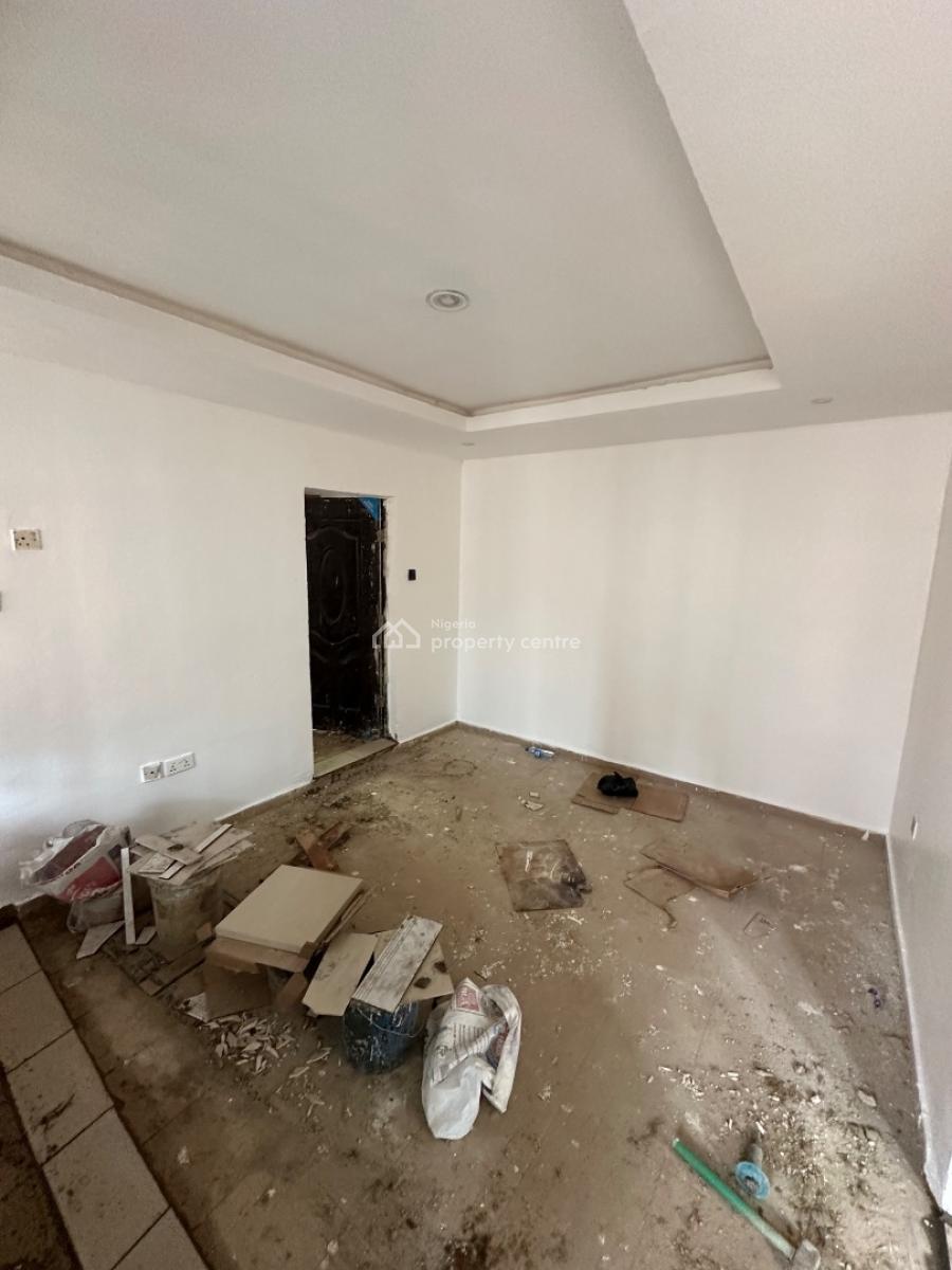 Newly Renovated One Bedroom Apartment in a Decent Neighborhood, 6th Avenue Off 69 Road, Gwarinpa, Abuja, Mini Flat (room and Parlour) for Rent