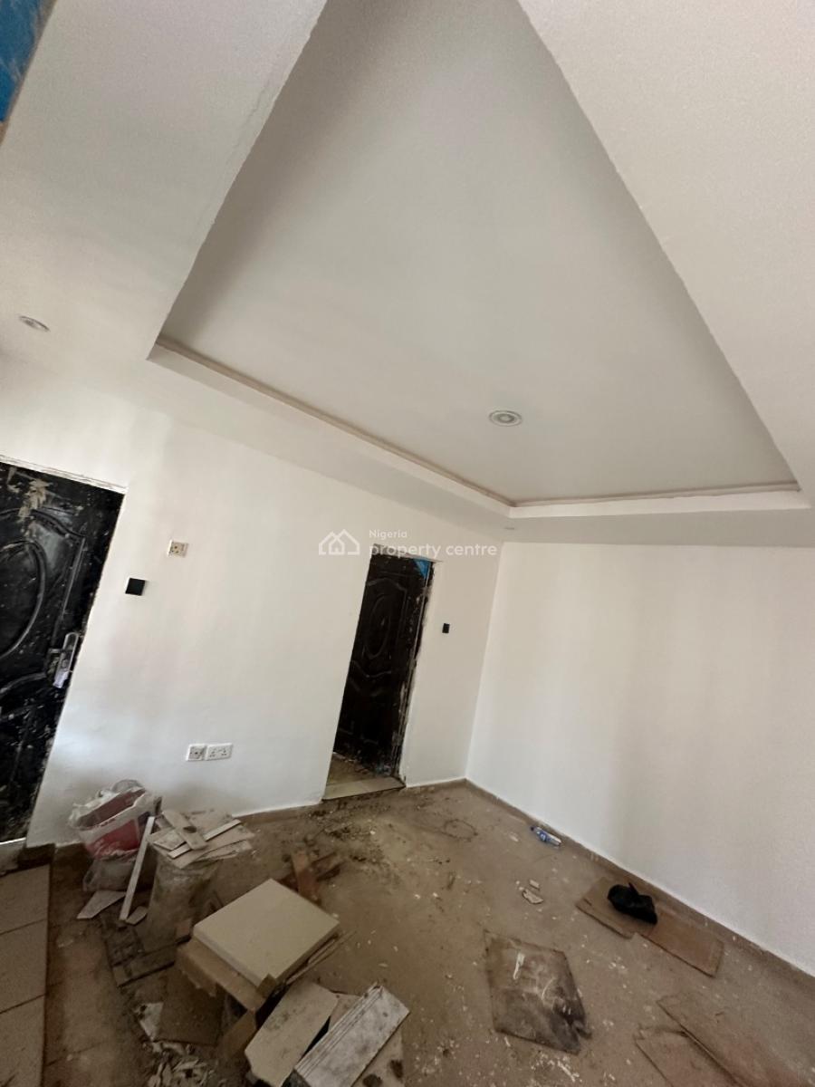 Newly Renovated One Bedroom Apartment in a Decent Neighborhood, 6th Avenue Off 69 Road, Gwarinpa, Abuja, Mini Flat (room and Parlour) for Rent
