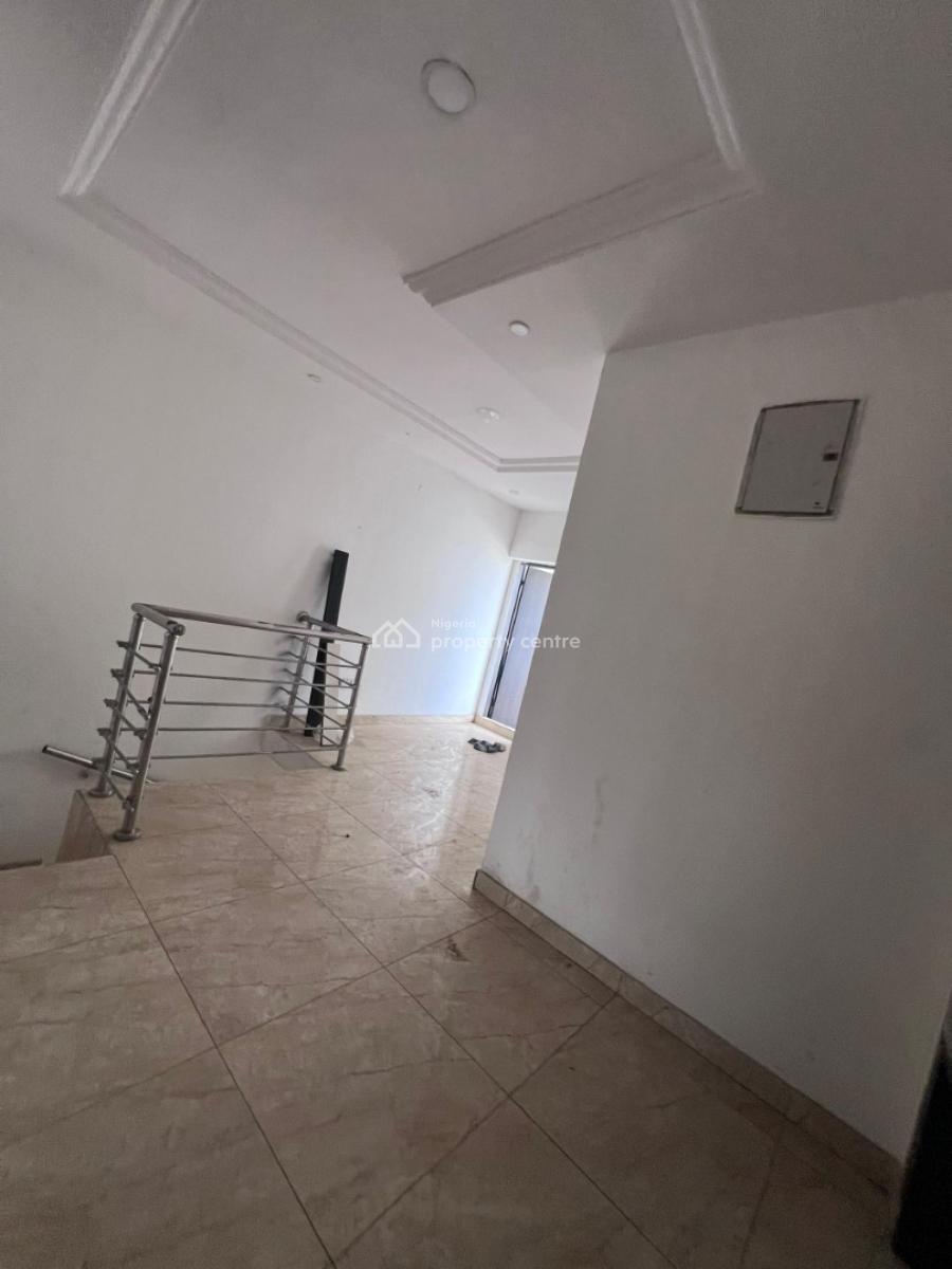 a Well Built 4 Bedroom Duplex, Abraham Adesunya, Lekki Phase 2, Lekki, Lagos, Terraced Duplex for Rent