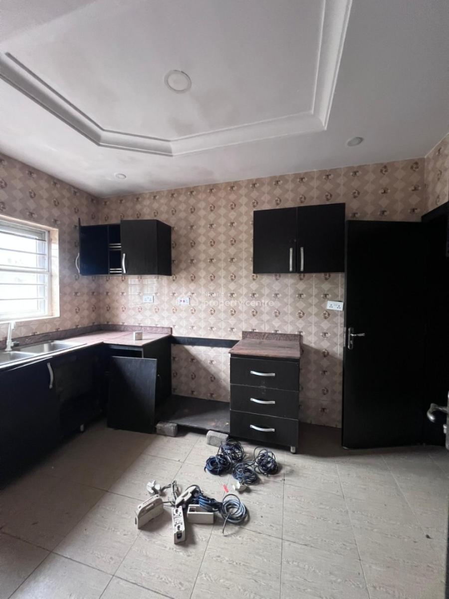 a Well Built 4 Bedroom Duplex, Abraham Adesunya, Lekki Phase 2, Lekki, Lagos, Terraced Duplex for Rent
