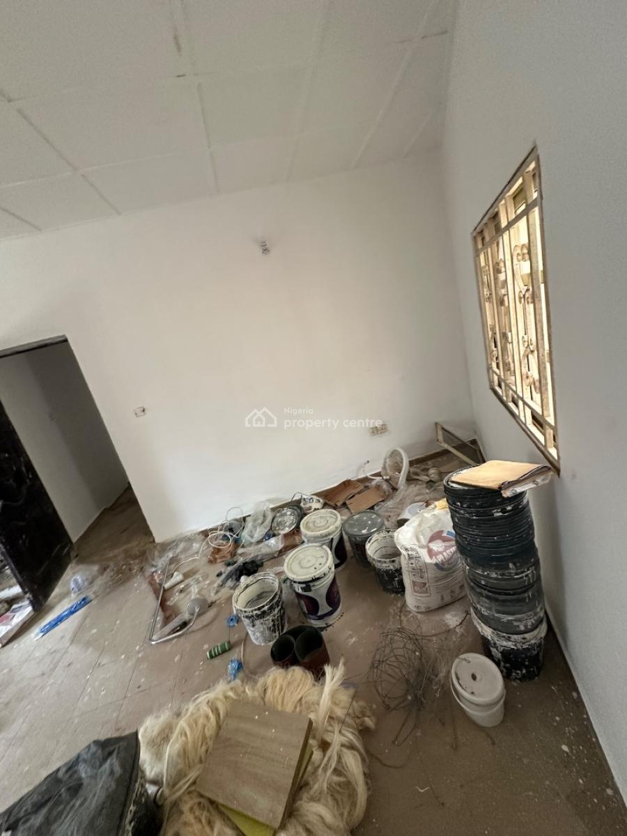 Well Renovated One Bedroom Apartment in a Decent Neighborhood, Off 69 Road 6th Avenue Gwarinpa, Gwarinpa, Abuja, Mini Flat (room and Parlour) for Rent