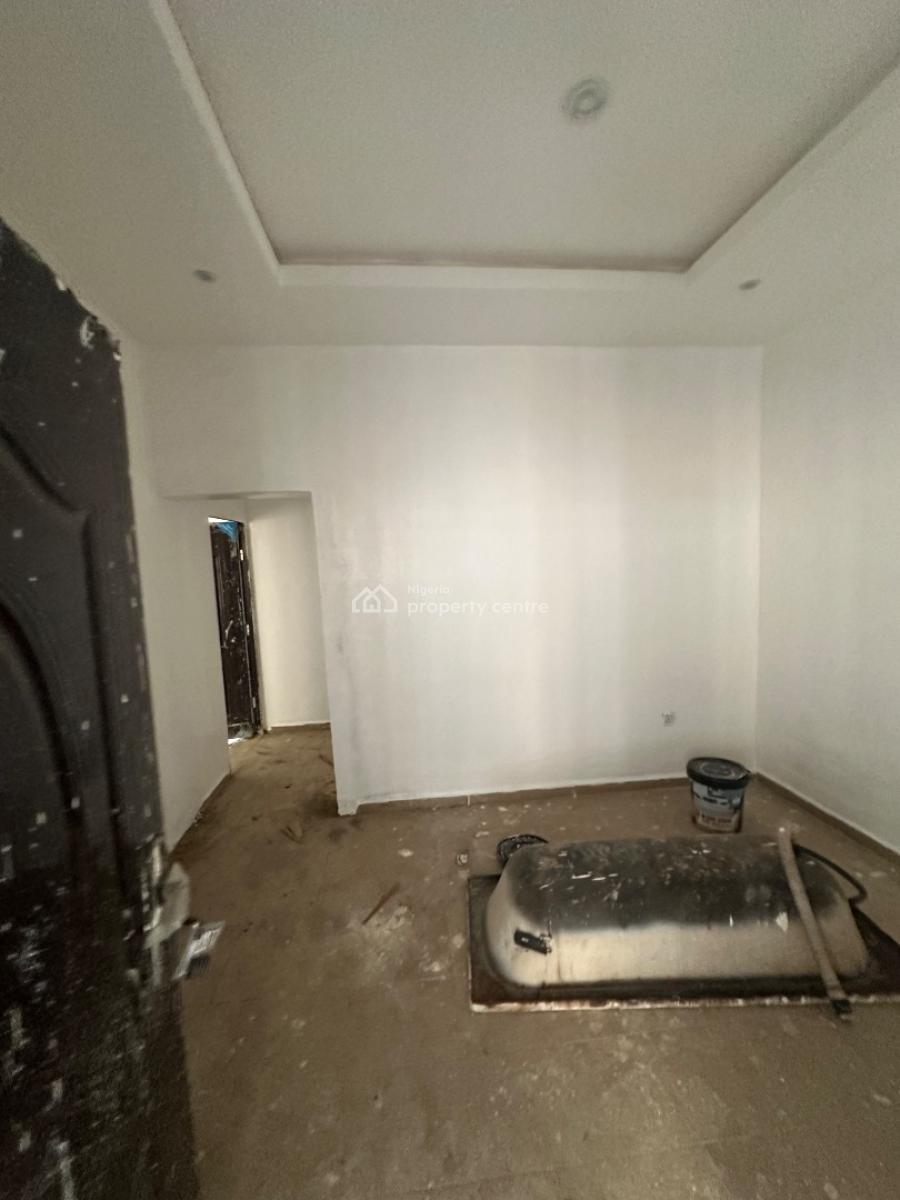 Well Renovated One Bedroom Apartment in a Decent Neighborhood, Off 69 Road 6th Avenue Gwarinpa, Gwarinpa, Abuja, Mini Flat (room and Parlour) for Rent