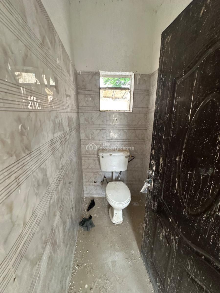 Well Renovated One Bedroom Apartment in a Decent Neighborhood, Off 69 Road 6th Avenue Gwarinpa, Gwarinpa, Abuja, Mini Flat (room and Parlour) for Rent