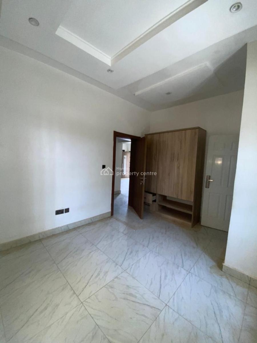 Standard Two Bedroom Apartment in a Decent Neighborhood, F01, Fo1 Layout, Kubwa, Abuja, Flat / Apartment for Rent