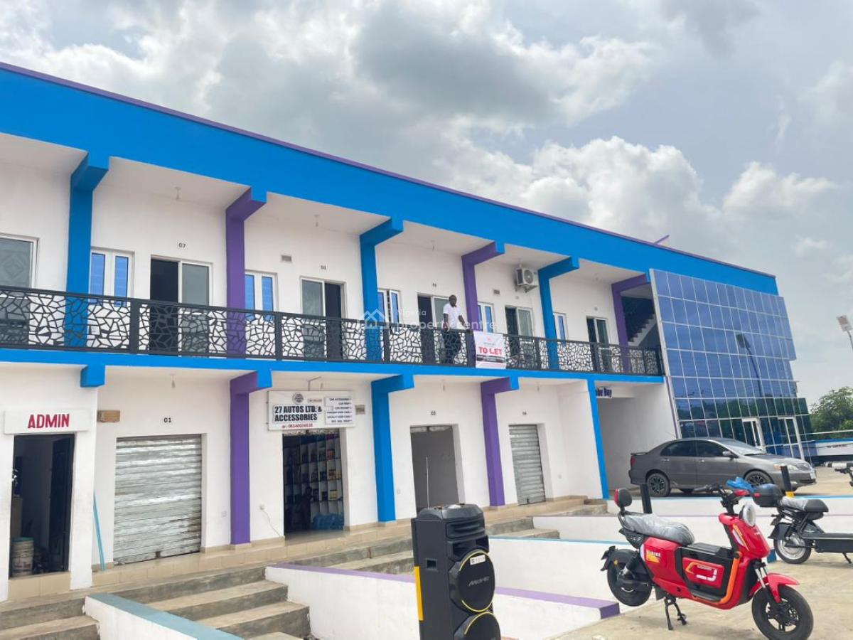 Spacious Mini Warehouse, Shasha Ojoo, Ojoo, Ibadan, Oyo, Warehouse for Rent