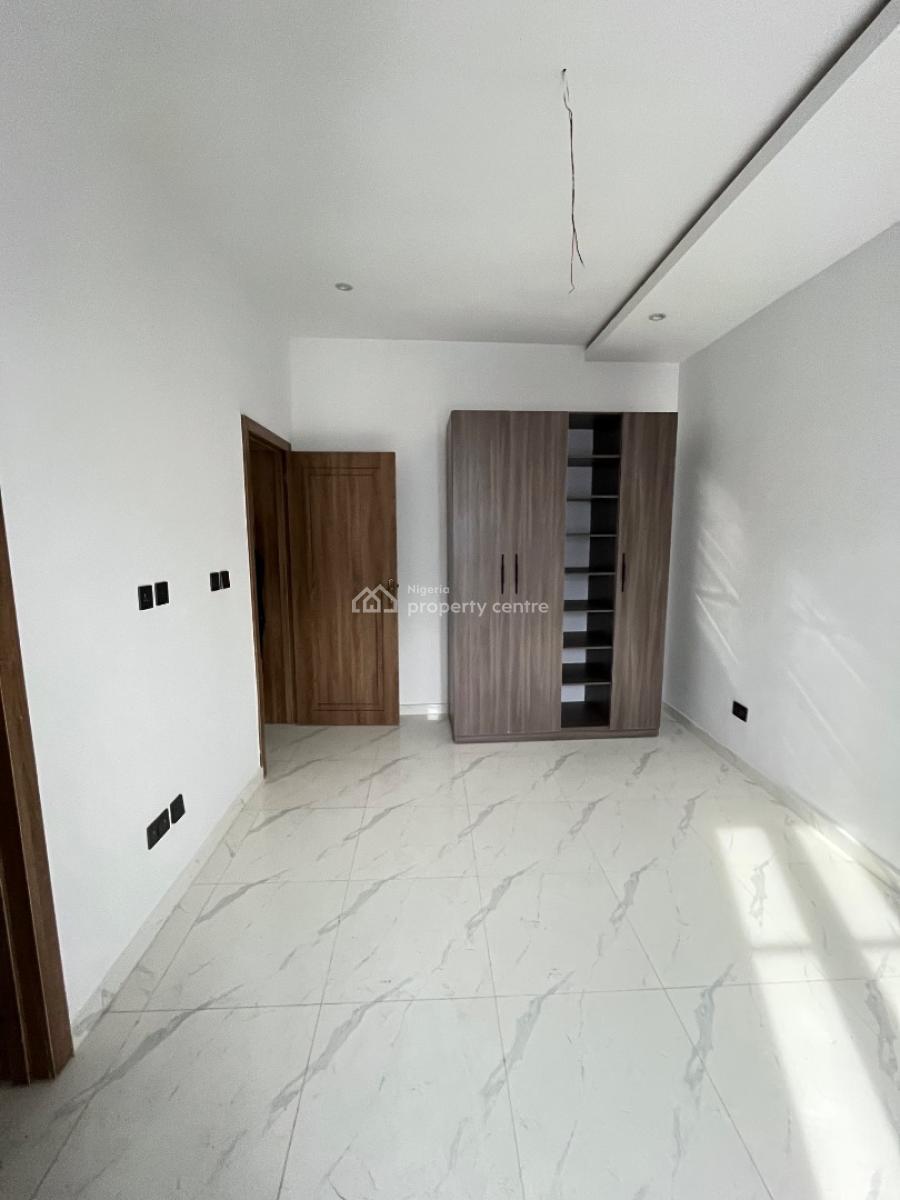 Brand New Spacious 2 Bedroom Apartment with a Room Bq, Ilasan, Lekki, Lagos, Flat / Apartment for Rent