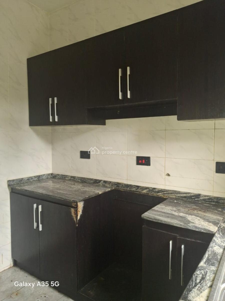 Lovely 2 Bedroom Flat, Ogombo, Ajah, Lagos, Flat / Apartment for Rent