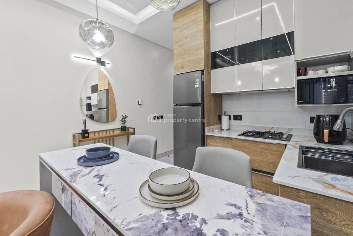 4-bedroom Penthouse Investment, Gra Phase 2, Magodo, Lagos, Flat / Apartment for Sale
