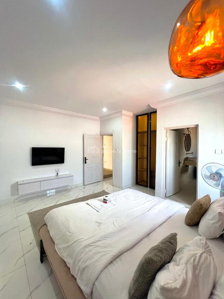 Furnished 2 Bedroom Penthouse with Bq & Swimming Pool, Lekki Phase 1, Lekki, Lagos, Flat / Apartment for Rent