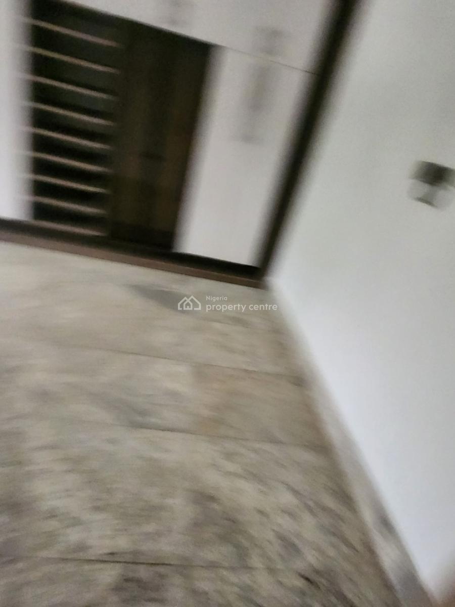 Luxury Service 3 Bedroom Flat,with Bq,sc Gen, Tarred Rd, Jabi Main, By Lakeside, Tarred Rd, Jabi, Abuja, Flat / Apartment for Rent