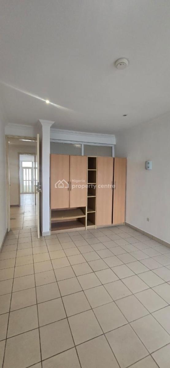 4-bedroom Luxury Terrace on 3-level with a Garage, Banana Island, Ikoyi, Lagos, Terraced Duplex for Rent