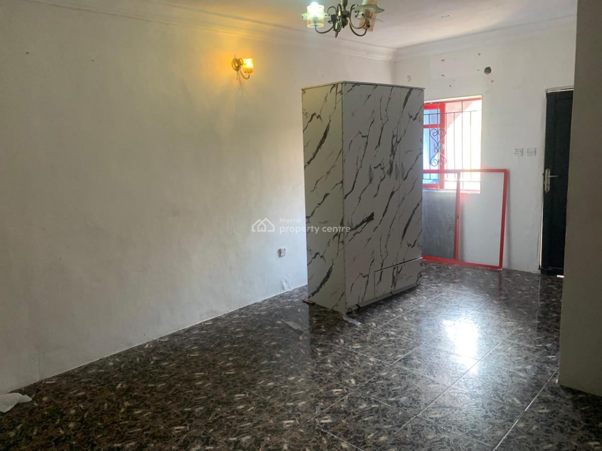Lovely 2 Bedroom Flat, Thomas Estate, Ajah, Lagos, Flat / Apartment for Rent