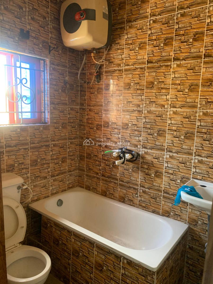 Lovely 2 Bedroom Flat, Thomas Estate, Ajah, Lagos, Flat / Apartment for Rent
