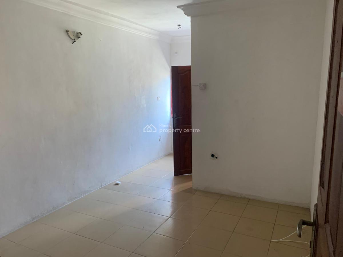 Lovely 2 Bedroom Flat, Thomas Estate, Ajah, Lagos, Flat / Apartment for Rent