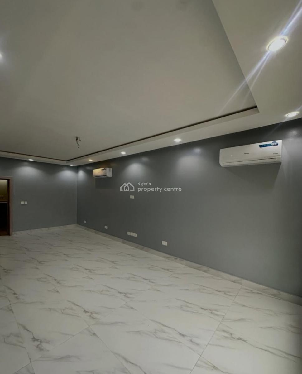 Serviced with 24/7 Power Supply Newly Built 4 Bedroom En-suite Townhou, Lekki Phase 1, Lekki, Lagos, Terraced Duplex for Rent
