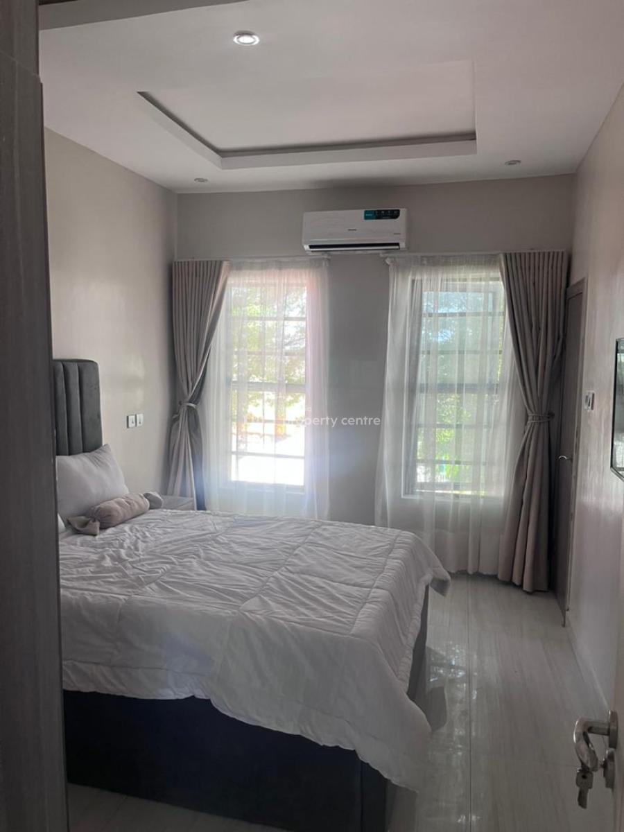 Fully Furnished 3 Bedroom Flat, Lekki Phase 1, Lekki, Lagos, Flat / Apartment for Sale