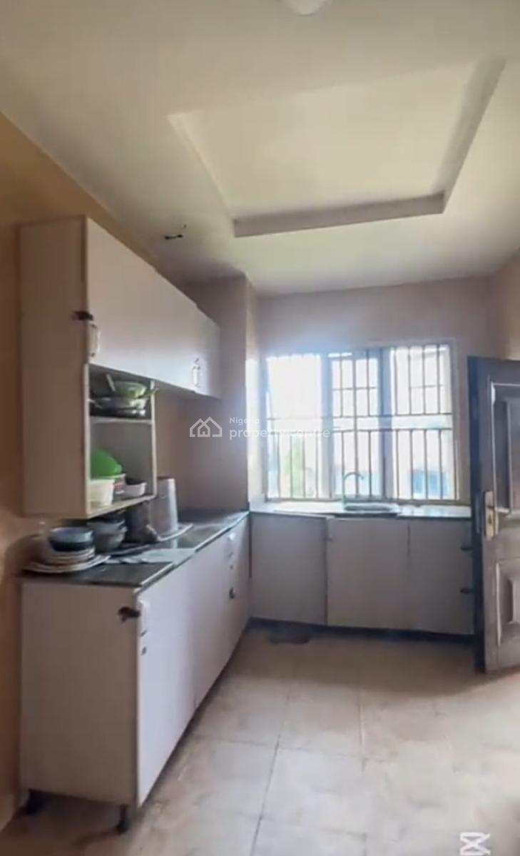 Spacious Upstairs Bedroom Inside a Shared Apartment { Video }, Greenville Estate, Badore, Ajah, Lagos, Self Contain (single Rooms) for Rent
