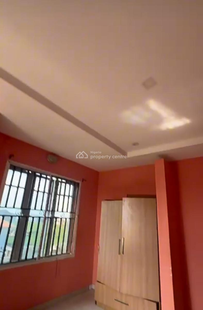 Spacious Upstairs Bedroom Inside a Shared Apartment { Video }, Greenville Estate, Badore, Ajah, Lagos, Self Contain (single Rooms) for Rent