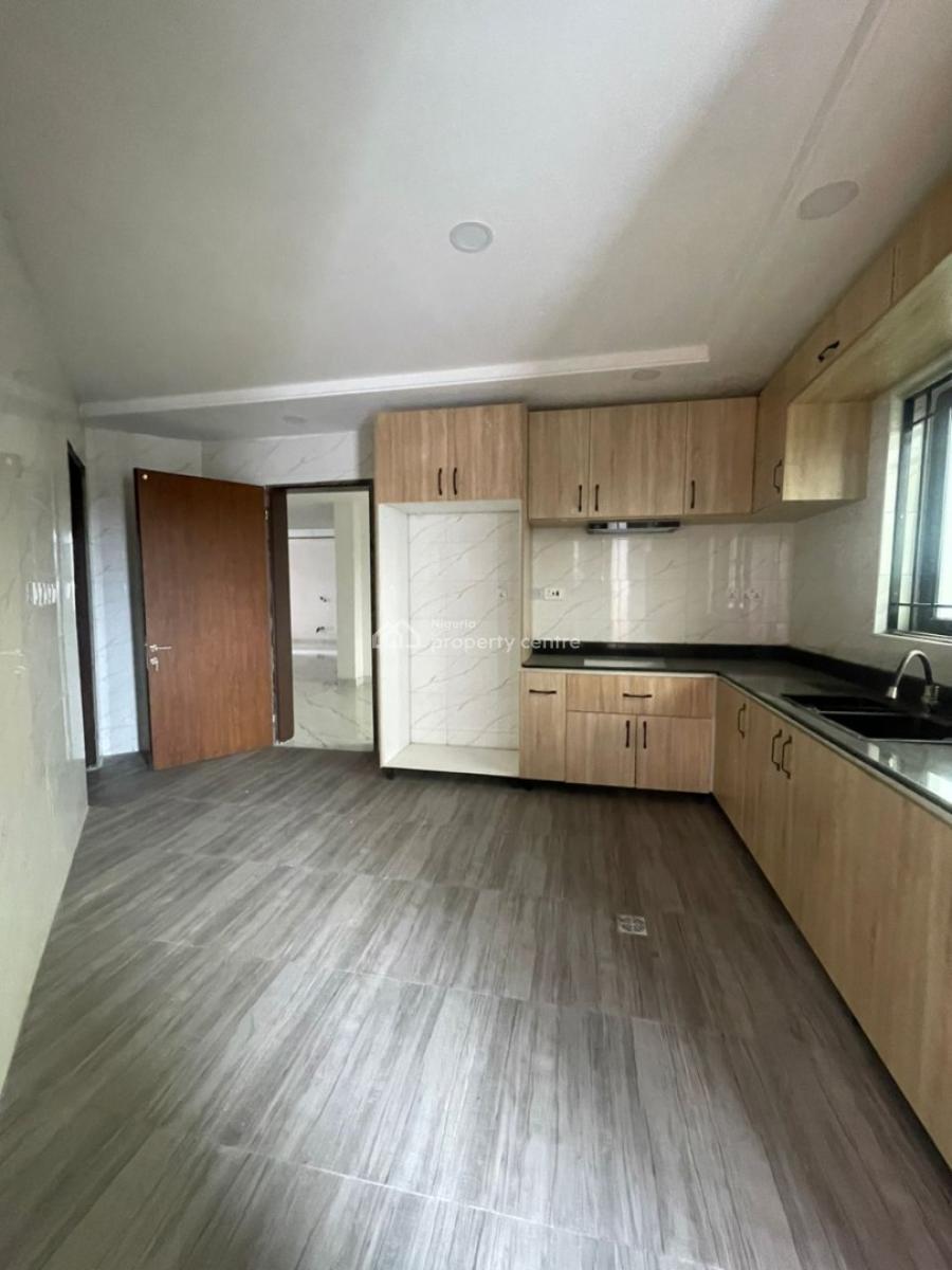 Block of 8 Units of 3 Bedroom Apartment for Commercial Use, Lekki Phase 1, Lekki, Lagos, Flat / Apartment for Rent