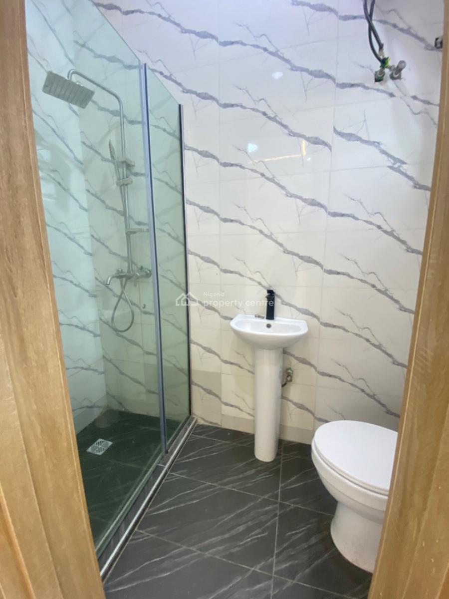 Fully Serviced 1 Bedroom Apartment, New Road/chevron, Lekki, Lagos, Flat / Apartment for Rent