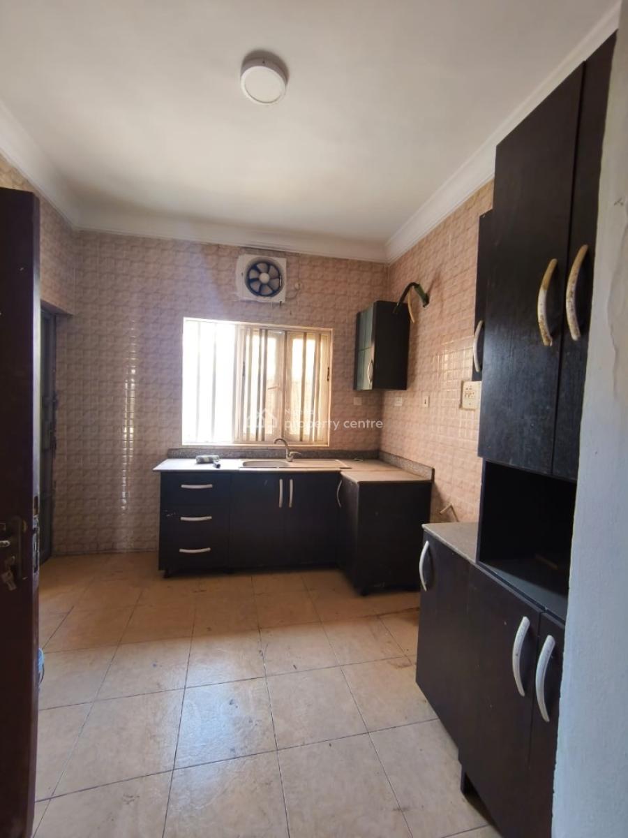 Well Maintained 4-bedroom, Agungi, Lekki, Lagos, Terraced Duplex for Rent