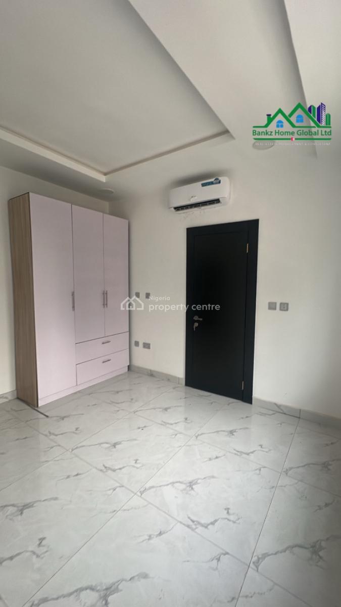 Spacious Brand New 2 Bedroom Apartment, Lekki Phase 1, Lekki, Lagos, Flat / Apartment for Sale