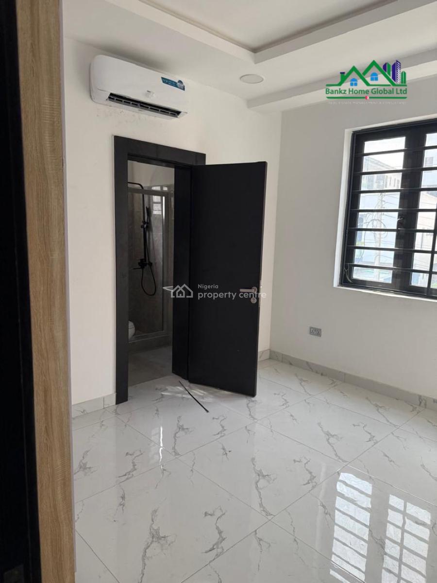 Spacious Brand New 2 Bedroom Apartment, Lekki Phase 1, Lekki, Lagos, Flat / Apartment for Sale