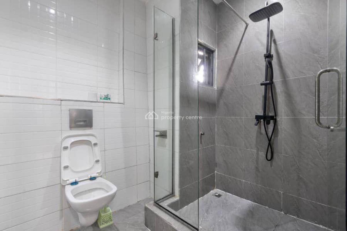 2 Bedroom Apartment with Ps5, Swimming Pool,air Hockey, 24/7 Security, Lekki Phase 1, Lekki, Lagos, Flat / Apartment Short Let