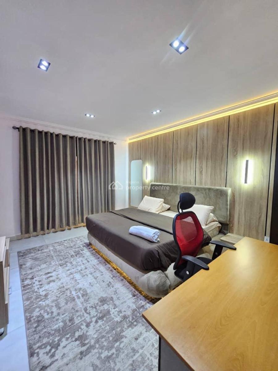 2 Bedroom Apartment with Ps5, Swimming Pool,air Hockey, 24/7 Security, Lekki Phase 1, Lekki, Lagos, Flat / Apartment Short Let