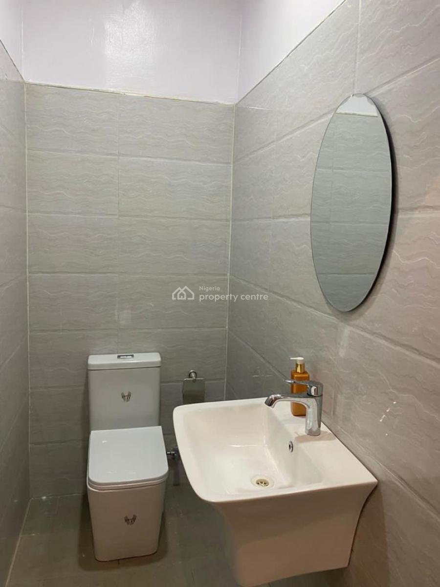1 Bedroom Apartment with Ps5, Swimming Pool,air Hockey, 24/7 Security, Lekki Phase 1, Lekki, Lagos, Flat / Apartment Short Let