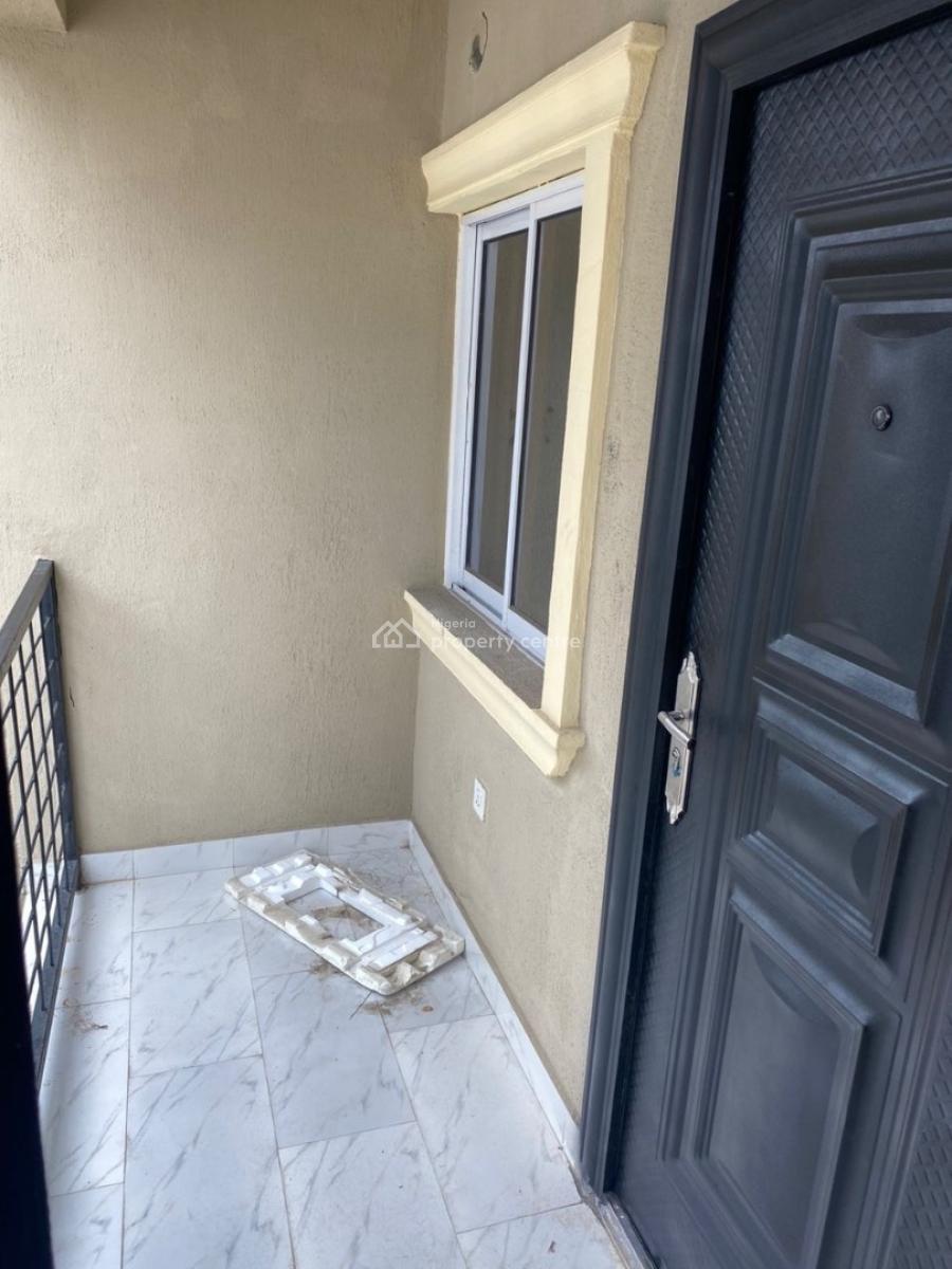 Luxury and Excellent 2 Bedrooms Apartment Upstairs, Aptech Estate, Sangotedo, Ajah, Lagos, House for Rent