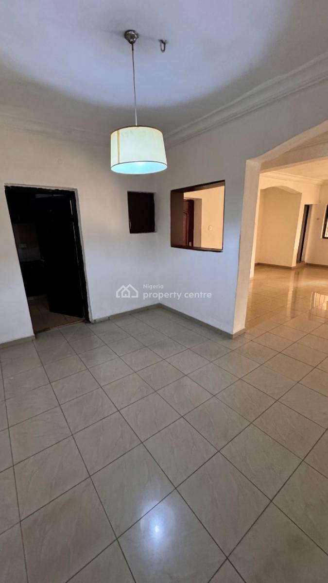 Clean and Very Lovely Spacious 3 Bedroom Apartment, Utako, Abuja, Flat / Apartment for Rent
