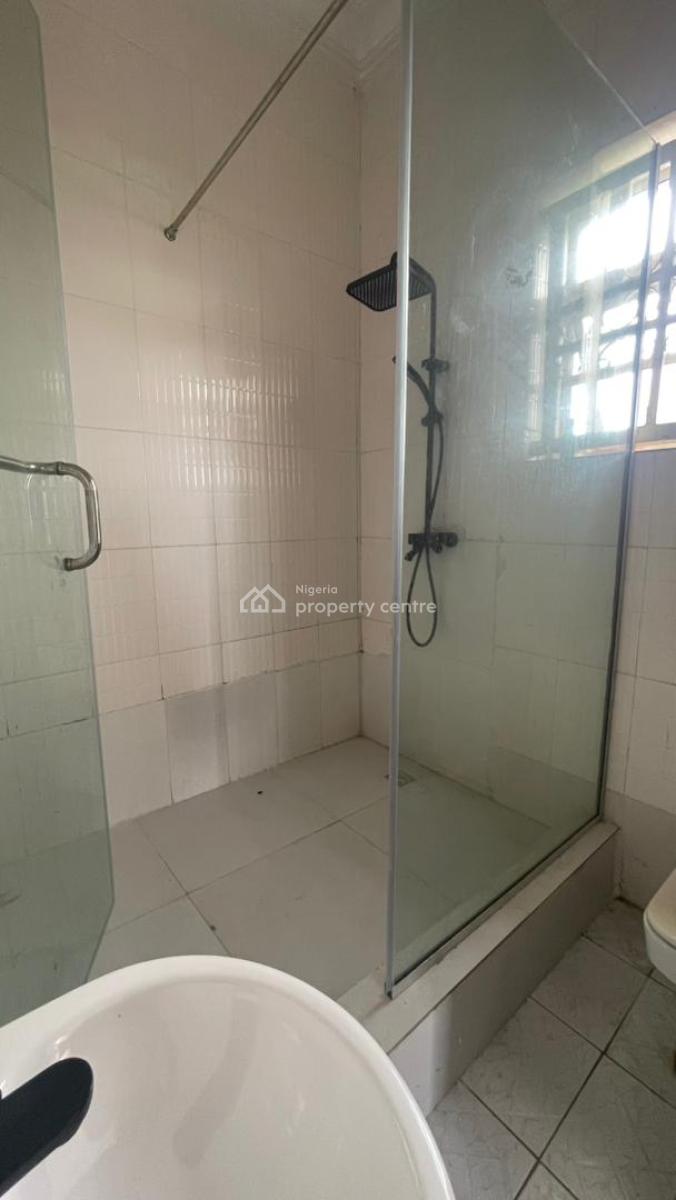 2 Bedroom Flat, Lekki Phase 1, Lekki, Lagos, Flat / Apartment for Rent