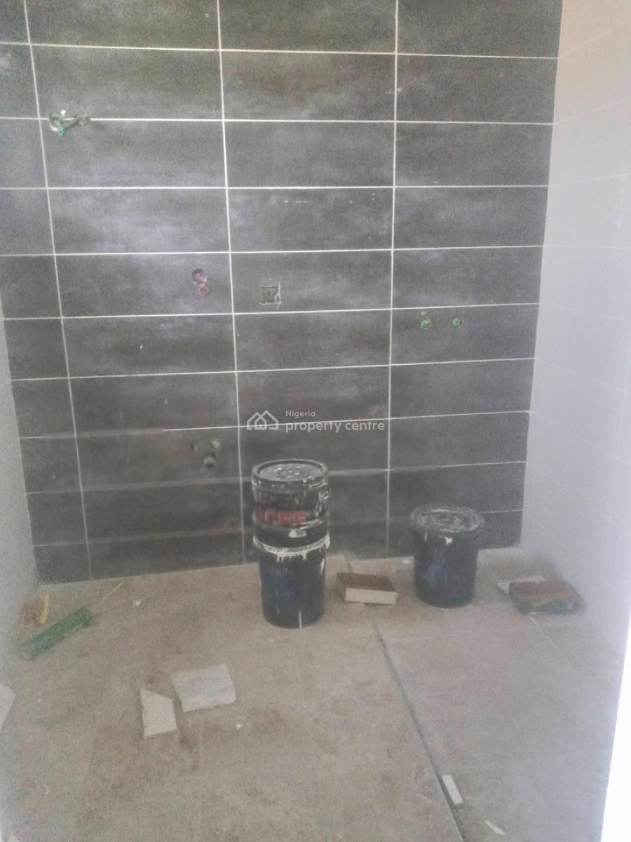 Newly Built and Well Finished 3 Bedroom Penthouse with Cenima and Gym, Banana Island, Ikoyi, Lagos, House for Sale