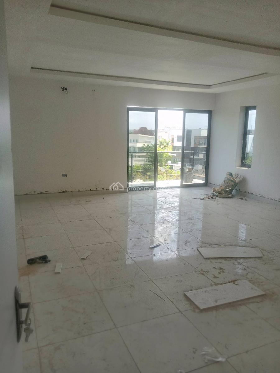 Newly Built and Well Finished 3 Bedroom Penthouse with Cenima and Gym, Banana Island, Ikoyi, Lagos, House for Sale