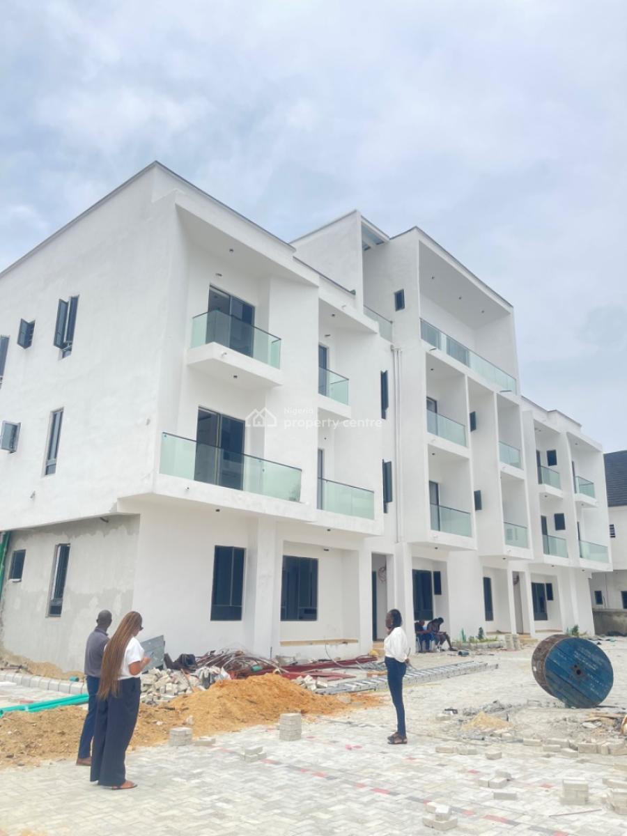 Luxury  2 Bedroom Flat, By Vgc, Lekki, Lagos, Block of Flats for Sale