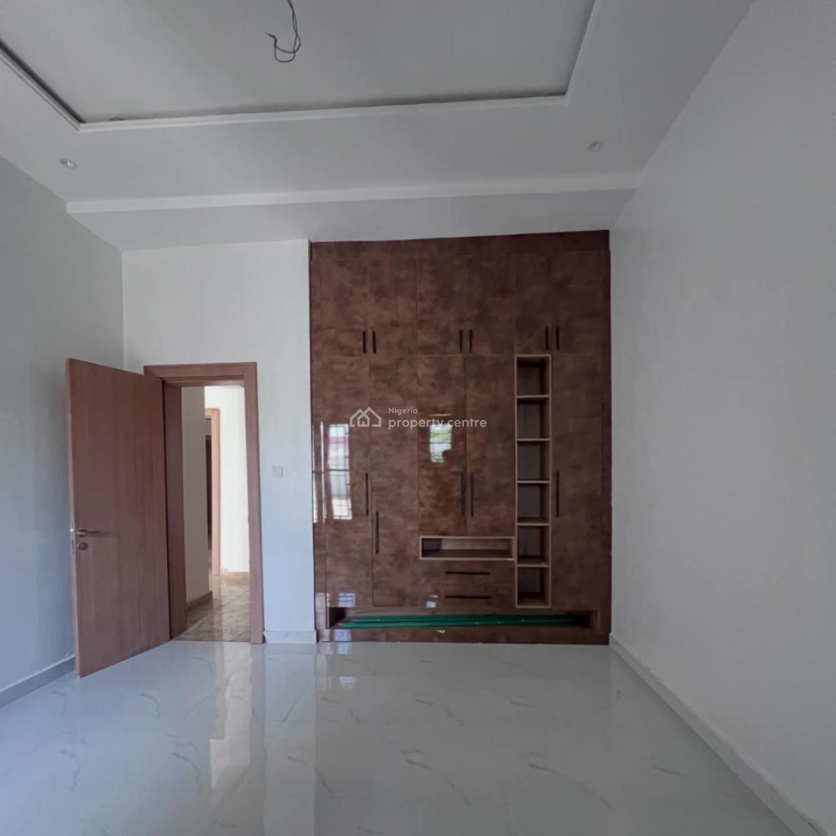 Tastefully Finished 4 Bedroom Terrace with Maid Room, Jahi, Abuja, Terraced Duplex for Rent
