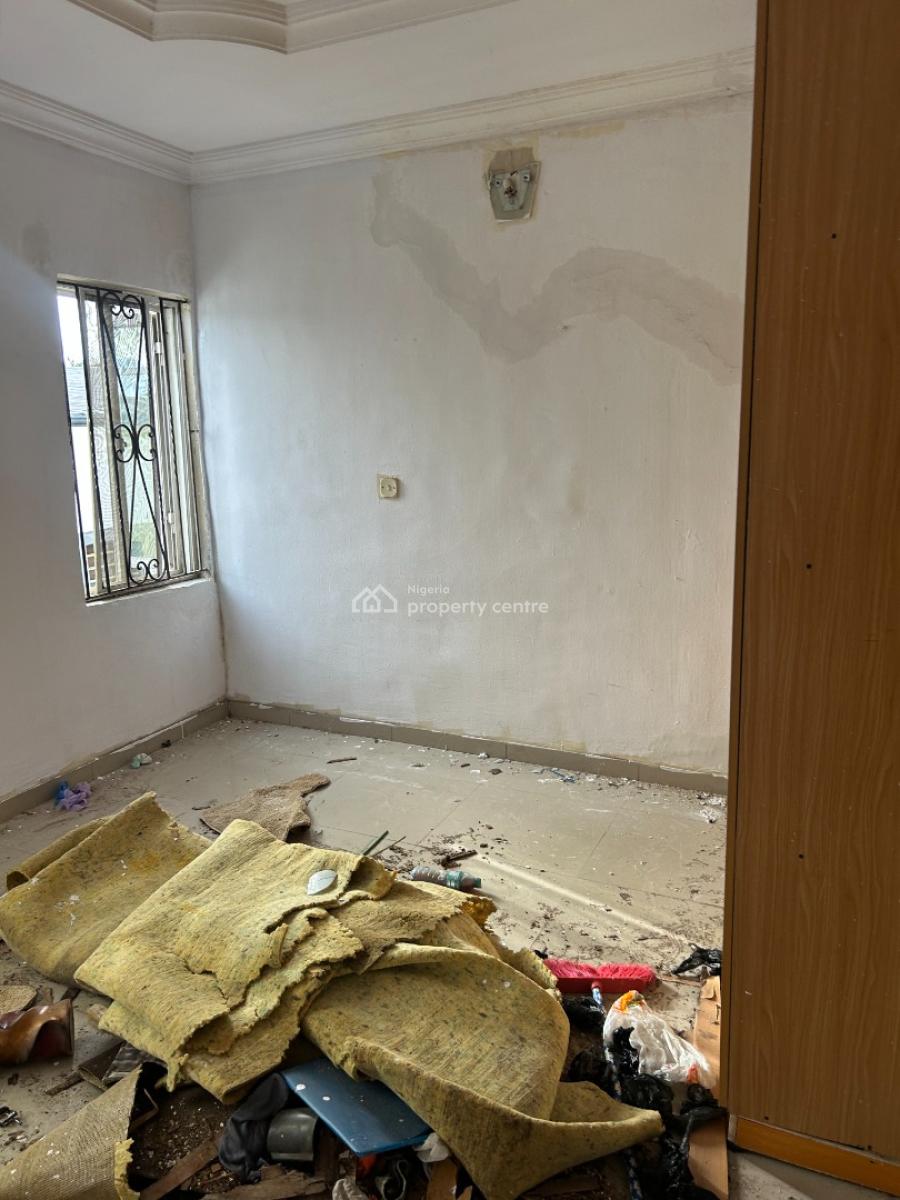 3 Bedroom Flat(upper Floor), Ikota, Lekki, Lagos, Flat / Apartment for Rent